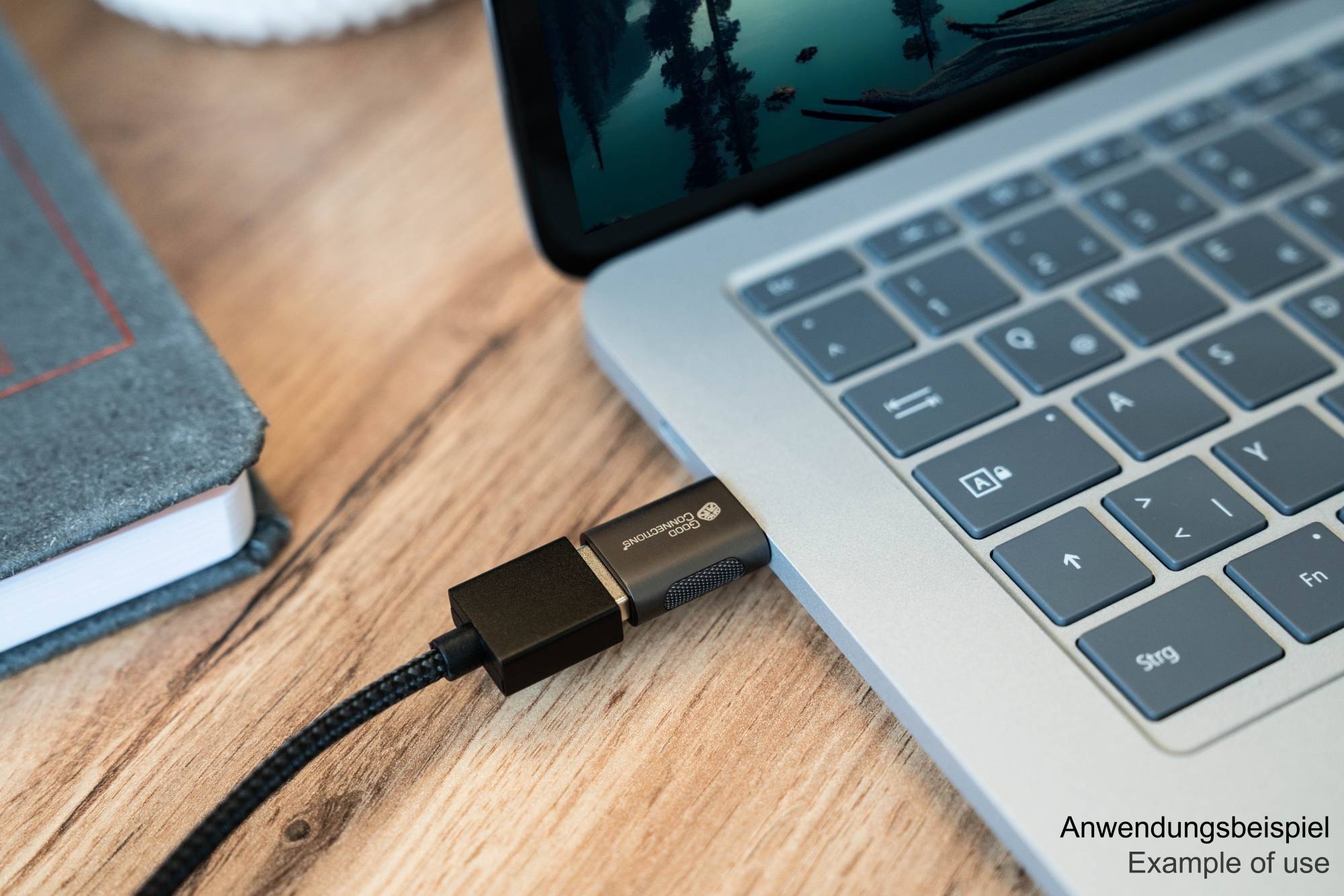 Adapter USB 3.2 Gen.1 / USB 3.0 Stecker C™ an USB-A Buchse, verzinktes Metallgehäuse, anthrazit