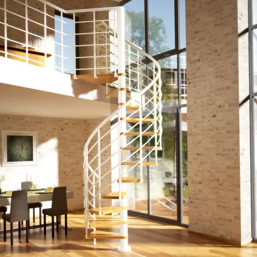 Dolle Spindeltreppe Oslo Ø160cm mit 294-322cm Geschosshöhe 13 Stufen Buche lackiert Geländer weiß, mitlaufende Kunststoffstäbe Dolle Spindeltreppe Oslo Ø160cm mit 294-322cm Geschosshöhe 13 Stufen Buche lackiert Geländer weiß, mitlaufende Kunststoffstäbe