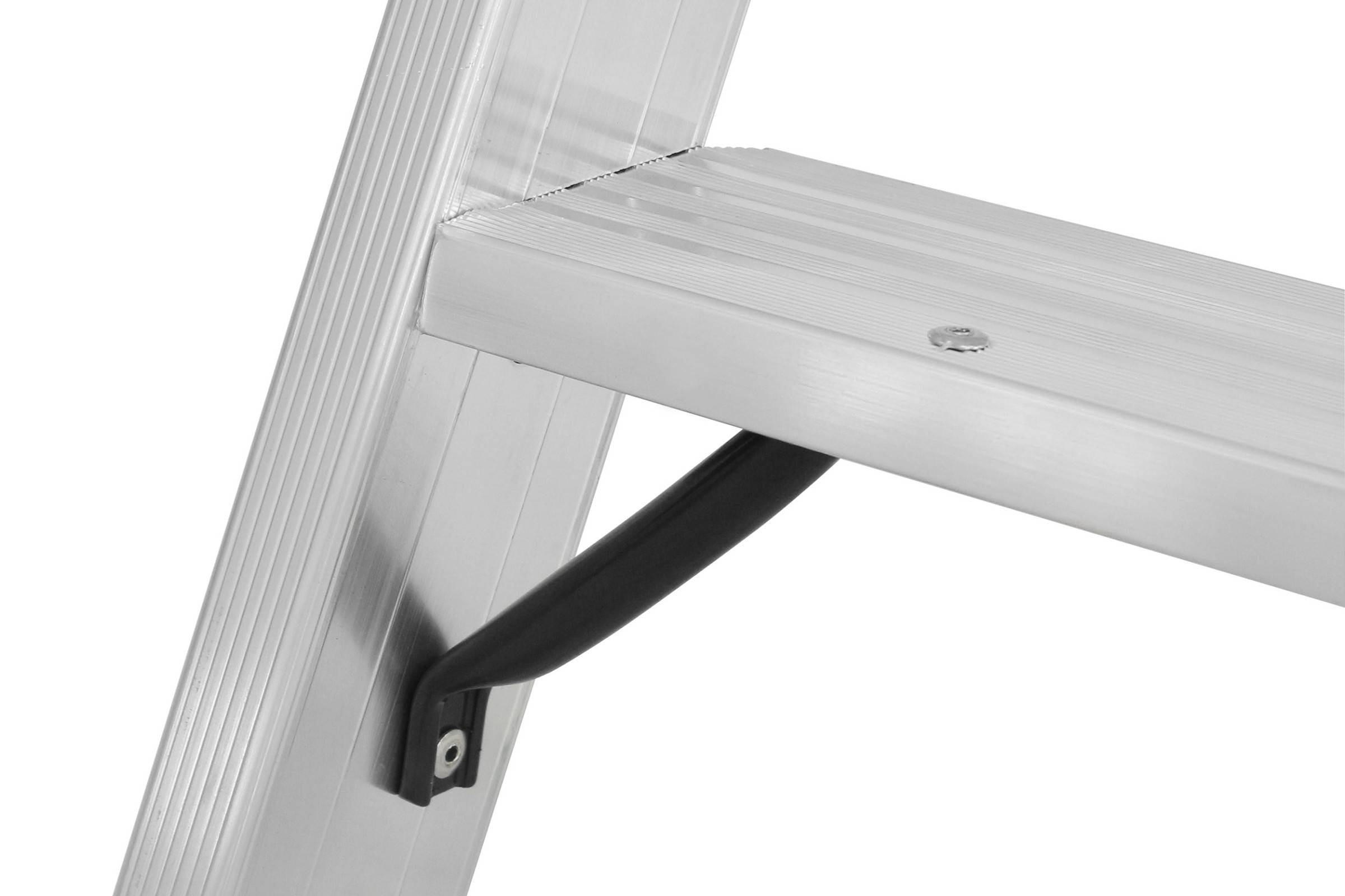 Hymer Plattformleiter mit beidseitigem Handlauf und 4 schwenkbare Federrollen 4 Stufen