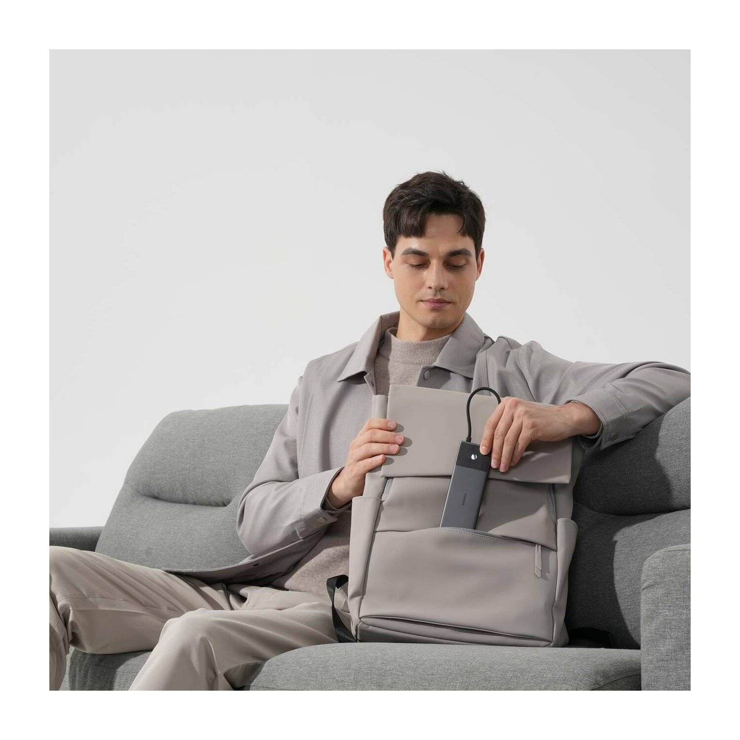 HUB 10in1 Baseus Metal Gleam Series USB-C zu USB-C PD / USB-C / 3x USB-A / 2x HDMI / RJ-45 / SD / TF - Schwarz