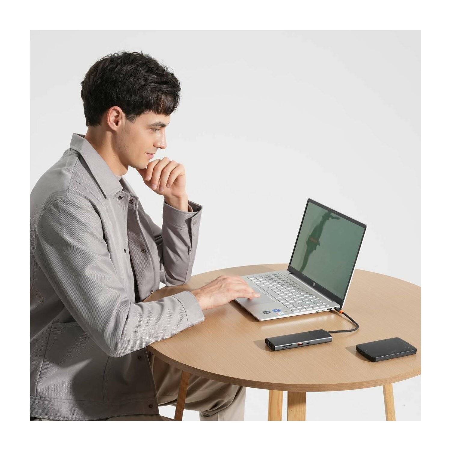 HUB 10in1 Baseus Metal Gleam Series USB-C zu USB-C PD / USB-C / 3x USB-A / 2x HDMI / RJ-45 / SD / TF - Schwarz