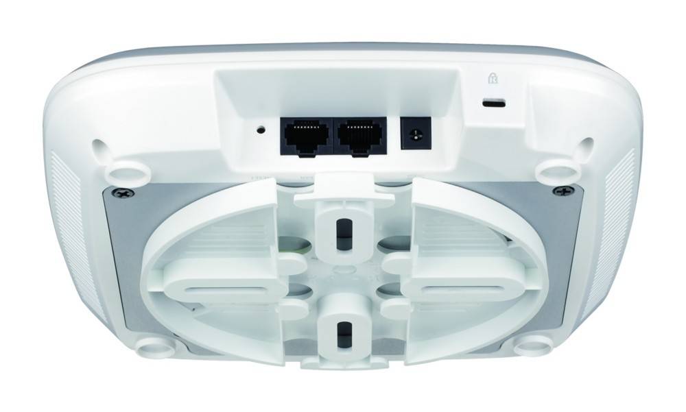 DLink Deutschland Dual-Band PoE Access Point DAP-2682