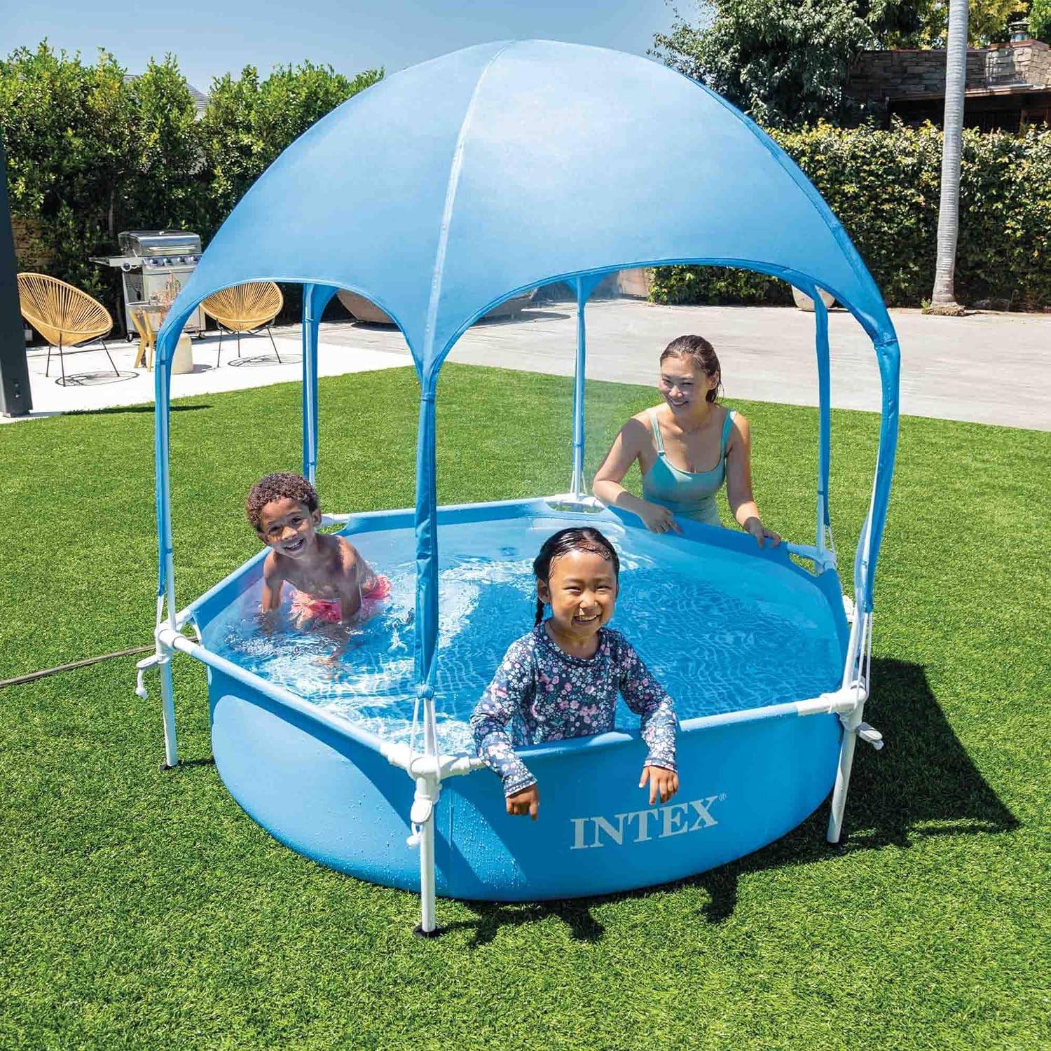 INTEX 28209NP - Metal Frame Pool mit Überdachung (183x38cm) mit Wassersprüher Kinderpool Planschbecken