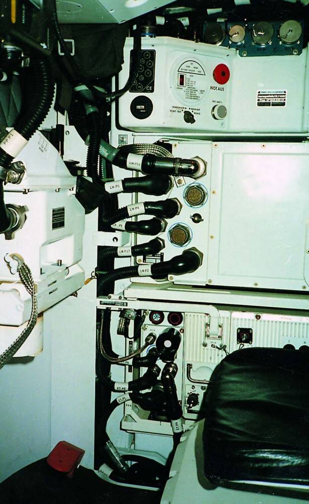HellermannTyton Formteil Helashrink 1156-4-G-WM250-POXBK