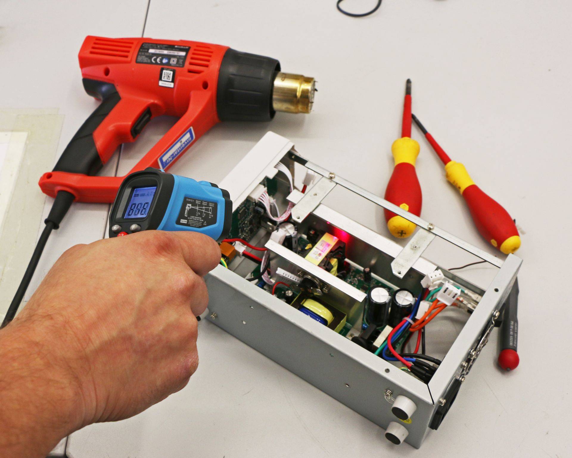 Mini IR-Thermometer ~ -50°C...+600°C ~ 12:1