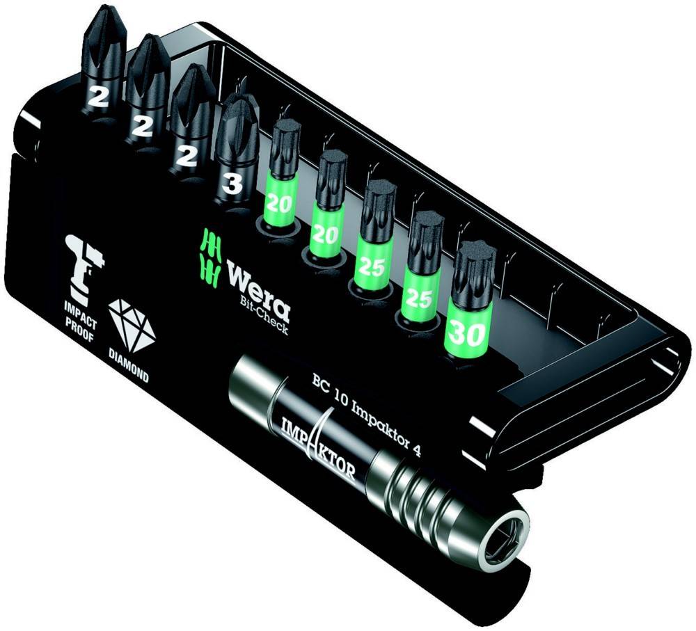 Wera Impact/Driver-Bit-Set in einem schwarzen Kunststoffhalter, das verschiedene Schraubendreherbits und einen Treibergriff mit Größenbezeichnungen 2, 3, 20, 25 und 30 zeigt.