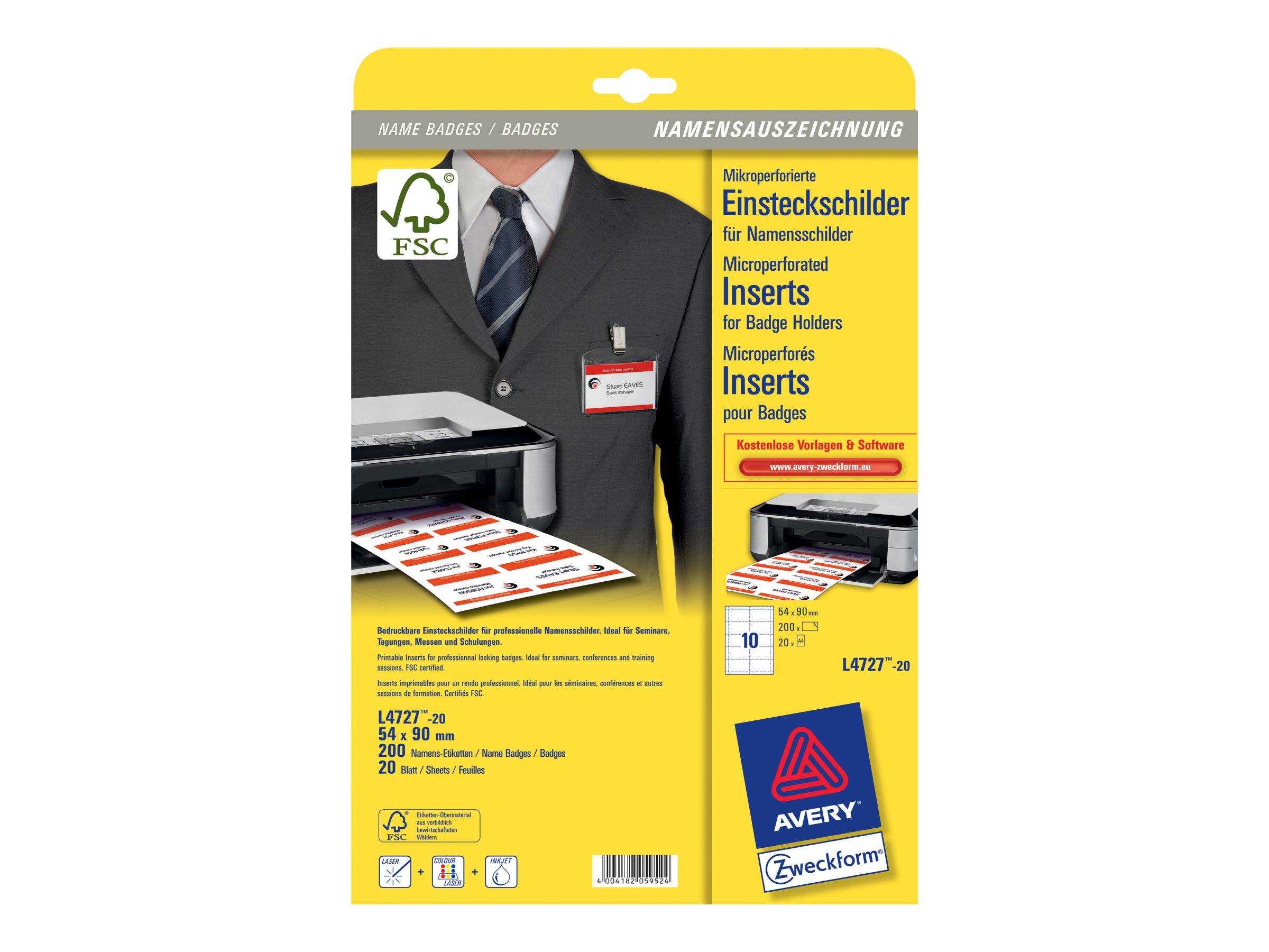 Avery Zweckform FSC mikroperforierten Namensschild-Einsätze Paket, gezeigt mit einem Anzug und Drucker, der Abzeichenblätter herstellt; mehrsprachiges Produktetikett auf gelbem Hintergrund.