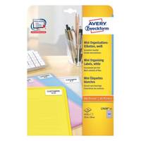 Avery Zweckform Mini-Organisationsetiketten und Trennreiter in Paketform mit farbigen Etiketten auf einem Schreibtischhintergrund.