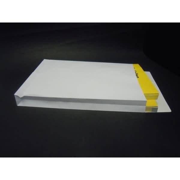 Faltentaschen 250x353x40mm E4 140g/qm haftklebend VE=250 Stück weiß