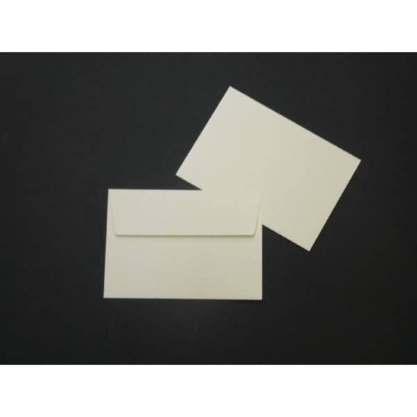 Briefumschläge Conqueror Smooth Glatt C6 120g/qm haftklebend VE=500 Stück creme