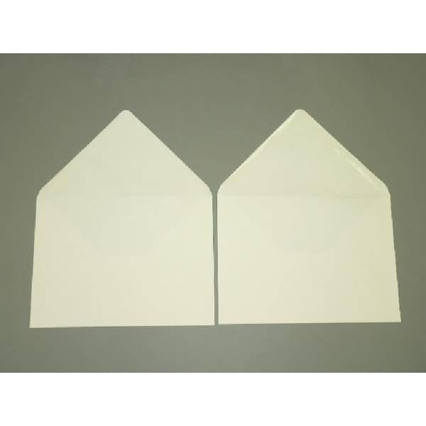 Briefumschläge 225x315mm 160g/qm gummiert VE=100 Stück ivory