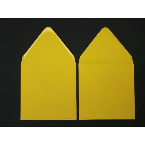 Briefumschläge 160x160mm 120g/qm gummiert VE=100 Stück butterblumengelb