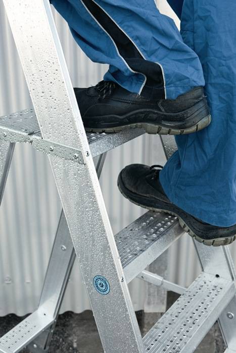 Arbeitspodest Alu.Stufen 5 eins.begehbar H.1080 mm klappbar