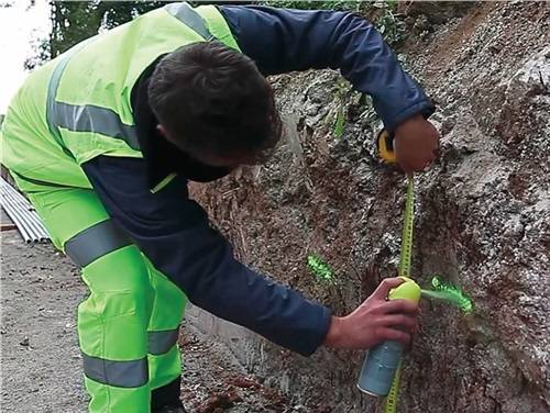 Markierungsspray leuchtblau 500 ml Spraydose SOPPEC