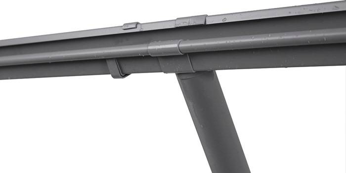 Regenrinne f.Überdachungseinheit eins.m.Fallrohr H.2350mm WSM