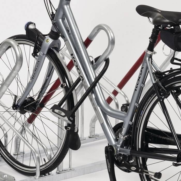 Fahrradständerreihenanlage 2504 XBF 1-s.90Grad verz.Anz.Radstände 4 z.Schr.WSM
