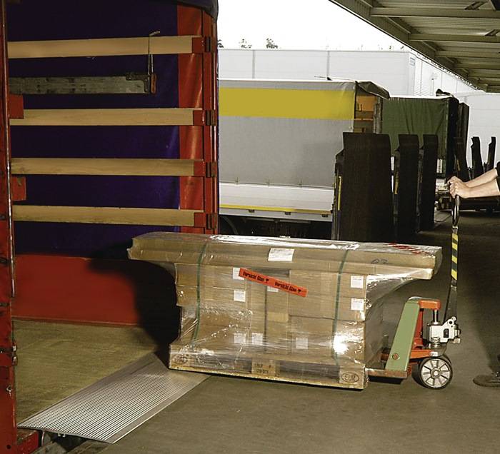 Überfahrbrücke Alu.natur L575xB2000mm Trgf.1200kg ALTEC