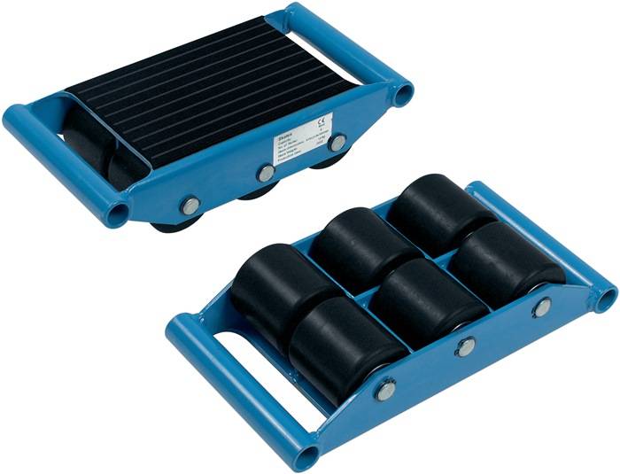 Zwei blaue Transportroller mit schwarzen Rollen, verwendet zum Transport schwerer Möbel oder Ausrüstungen auf Böden.