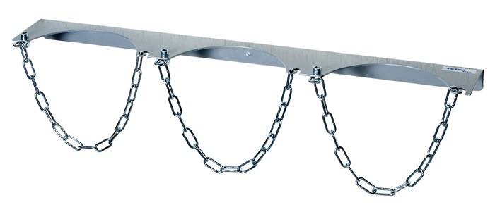 Metallwandhalterung mit drei hängenden Ketten, die Schaukelschleifen oder Aufhängungspunkte bilden.