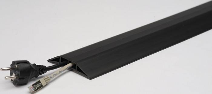 Kabelbrücken L3000xB100xH17mm Ku.schwarz m.Doppelklebeband EHA