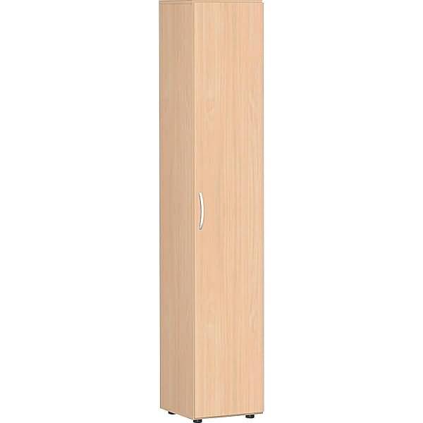Hoher Speicherschrank aus hellem Holz mit einer einzelnen Vordertür und geschwungenem silbernem Griff, vor weißem Hintergrund dargestellt.