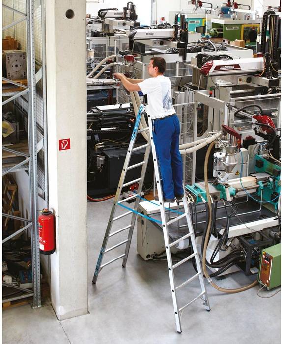 Stehleiter Coni B 2x20Sprossen L.5,7m Arbeits-H.6,7m LM Holm-H.73mm Zarges