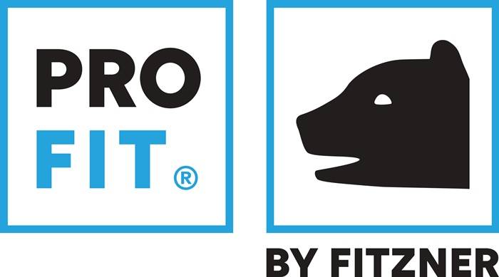 Logo von 'PRO PLAN by Purina' auf weißem Hintergrund, mit einem stilisierten schwarzen Hundekopf, der nach rechts blickt, und dem Text in fetter Schrift.
