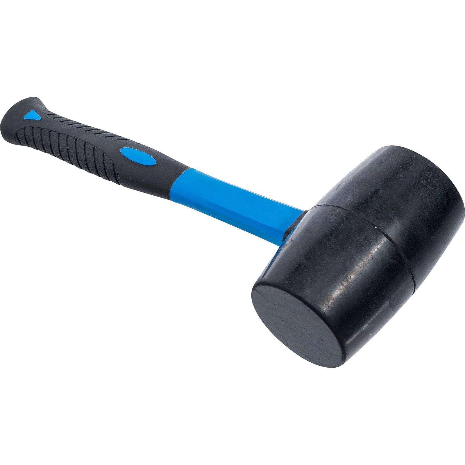 Ein Gummihammer mit einem schwarzen Kopf und einem blau-schwarzen Griff, der typischerweise für leichte Bauarbeiten oder Aufgaben verwendet wird, die eine nicht schädigende Krafteinwirkung erfordern.