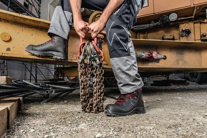 Sicherheitsstiefel AIRPOWER® XR3 Gr.12 (47) schwarz/rot S3 HRO…