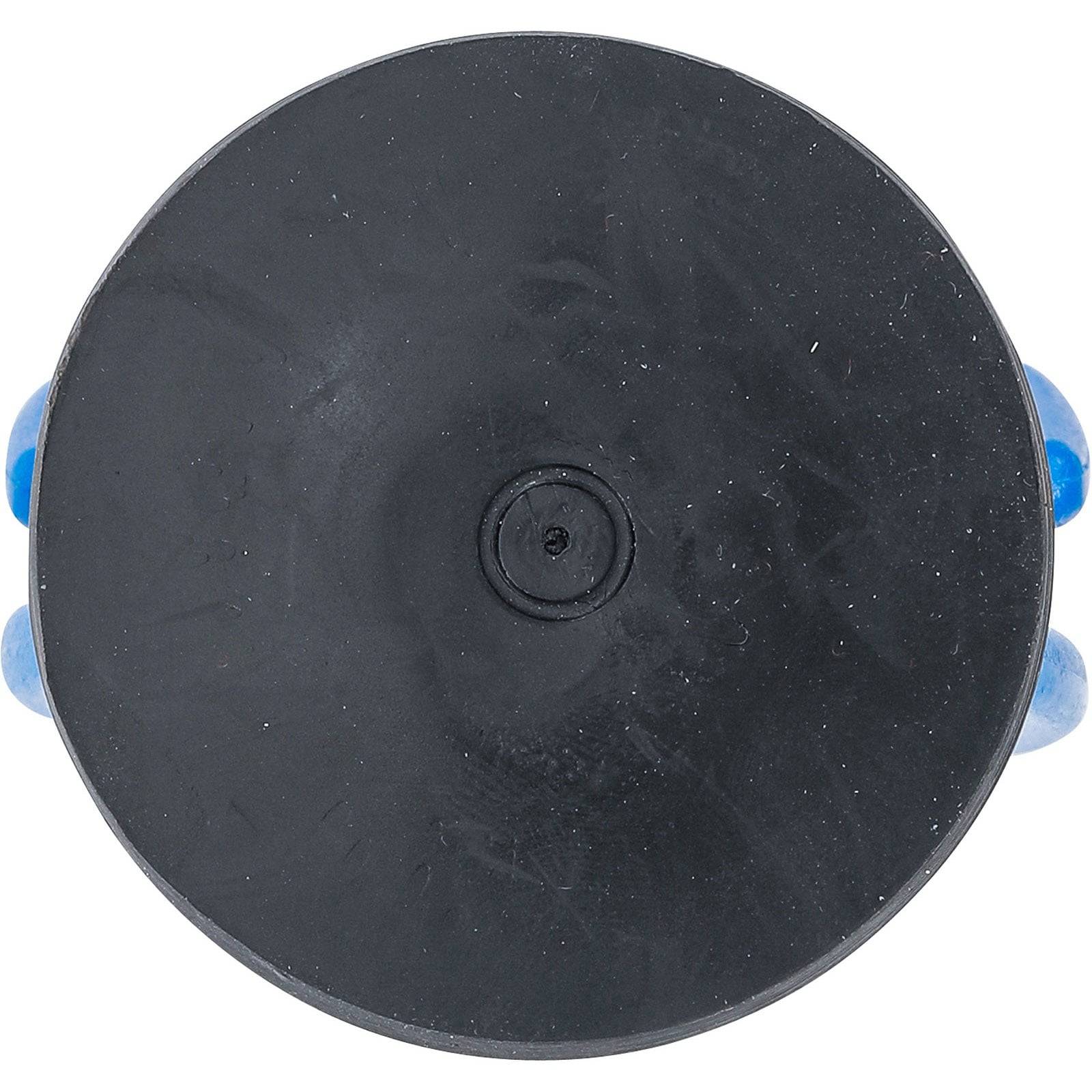 Draufsicht eines schwarzen Tamburins mit teilweise sichtbaren blauen Schellen an den Seiten vor einem weißen Hintergrund.