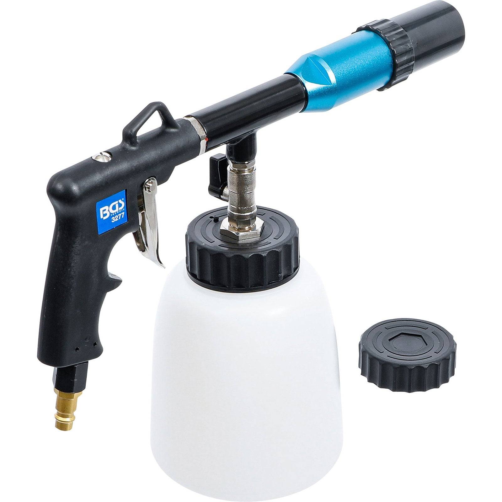 Eine Hochdruck-Reinigungsschaumpistole mit blauer Düse und schwarzem Griff, die an einer weißen Flasche befestigt ist. Eine zusätzliche Kappe liegt daneben.
