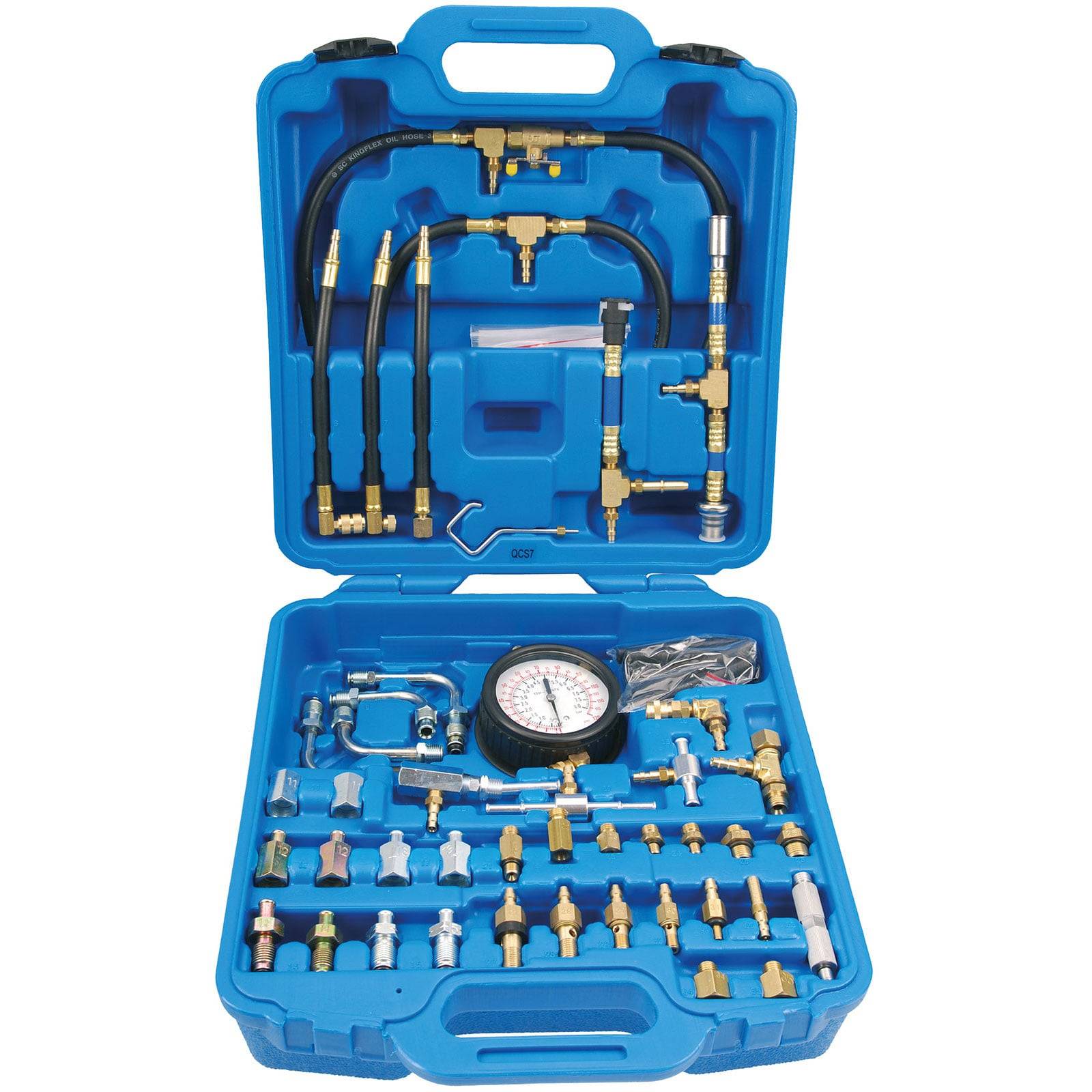 Eine blaue Kunststoffbox mit einem umfassenden Testsatz für Kraftstoffeinsprittsysteme, inklusive Schläuchen, Druckmesser und verschiedenen Anschlüssen.