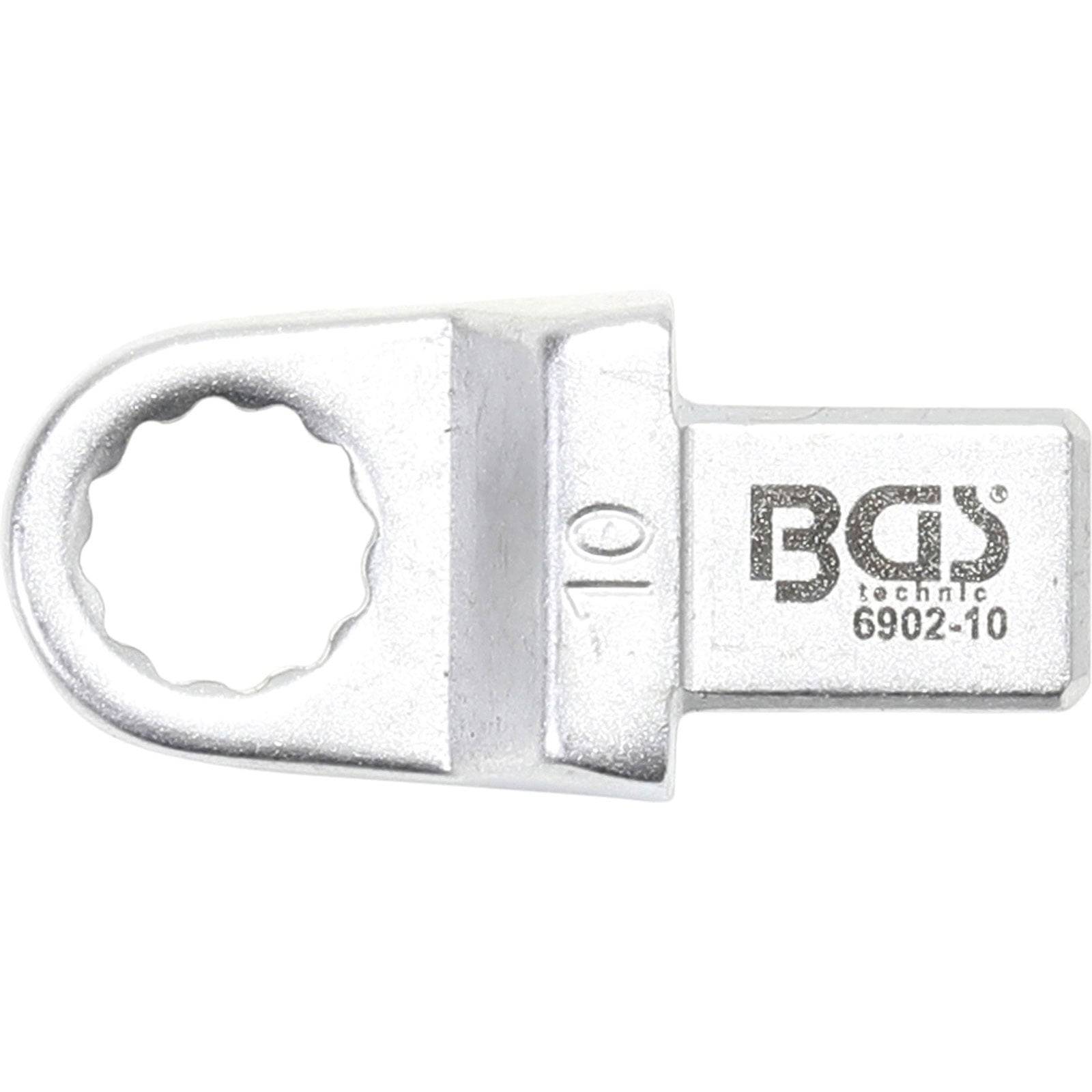 Ein silberner BGS 6902-10 Gabelschlüssel mit einer gerillten kreisförmigen Öffnung an einer Seite, konzipiert für die Verwendung mit sechskantigen Schrauben und Muttern.
