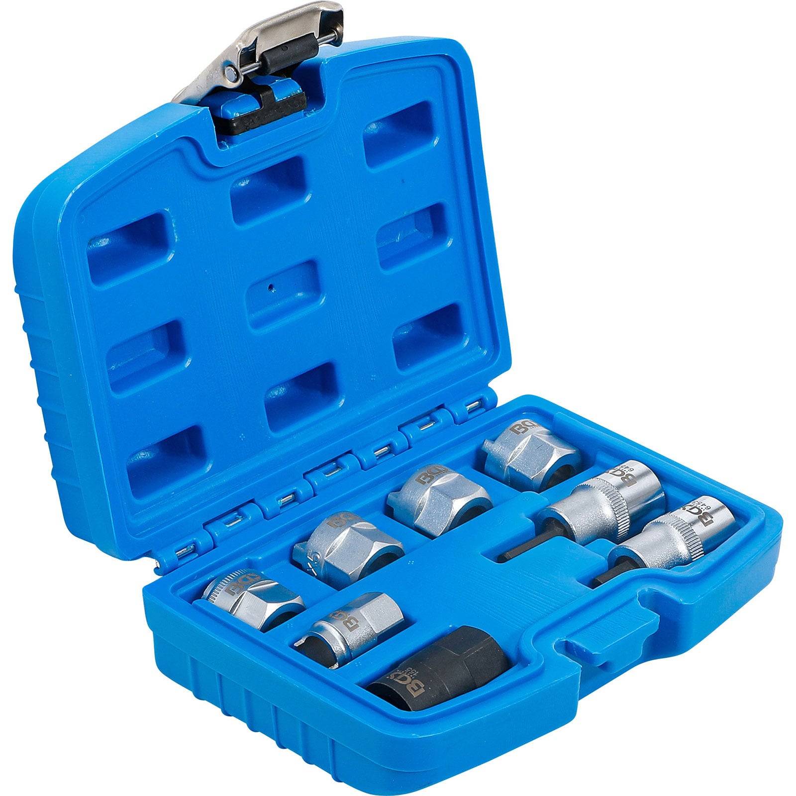 Eine blaue Plastikbox, die sieben Metallsockeladapter enthält, die sorgfältig im Inneren angeordnet sind und zum Anbringen verschiedener Größen an Werkzeugen oder Ausrüstung verwendet werden.