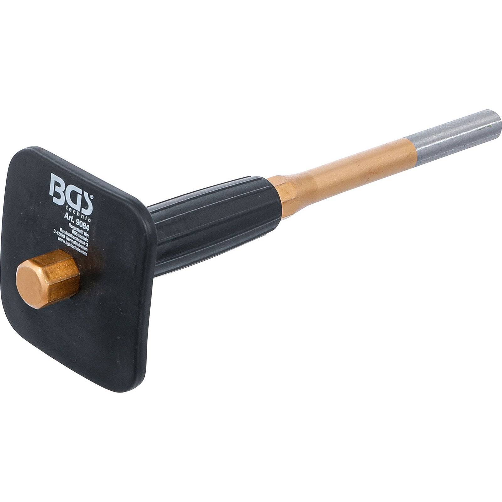 Werkzeug mit flachem, quadratischem schwarzem Kopf und langem metallischem Griff, gekennzeichnet als 'BGS Art. 6826', verwendet für präzise Automobilanwendungen.