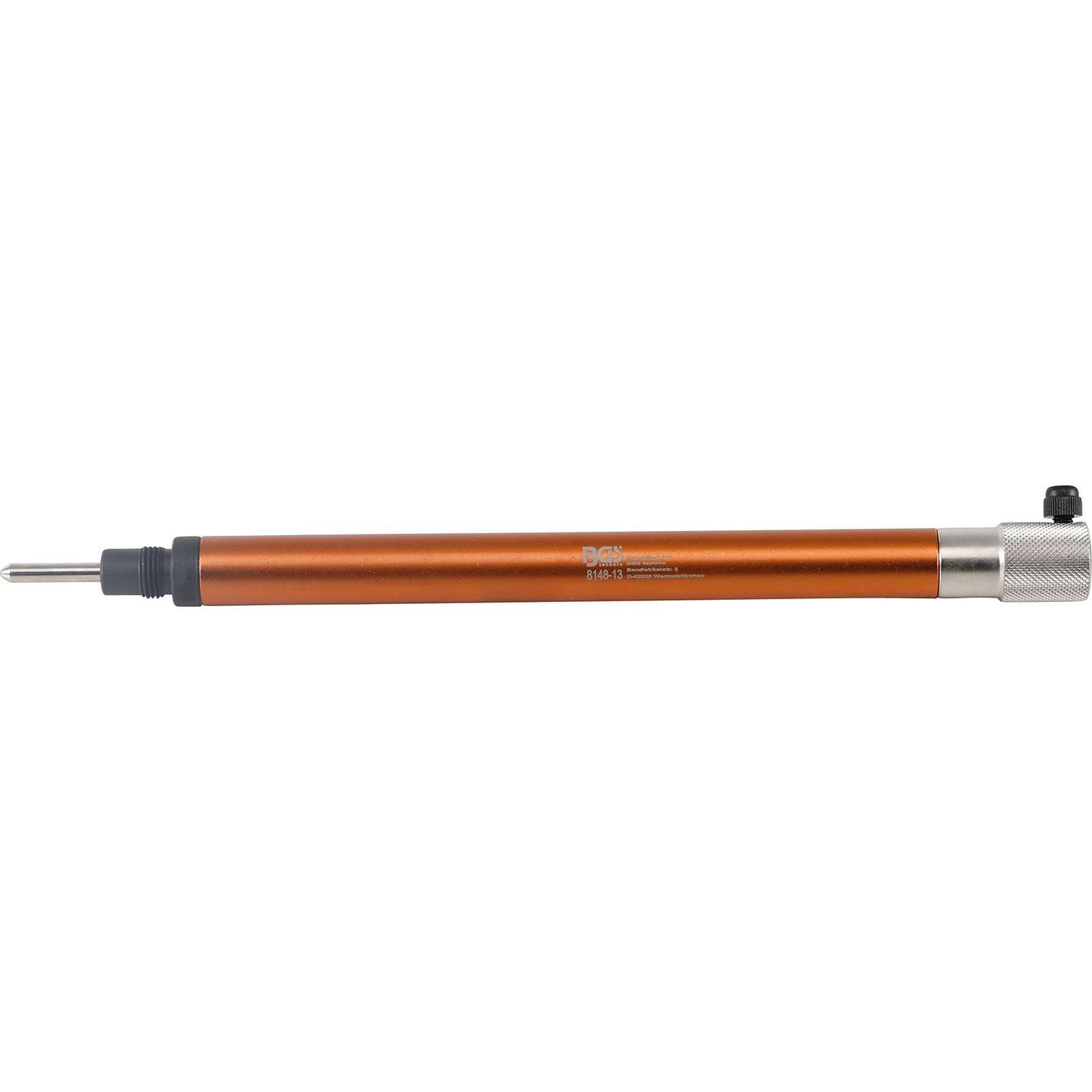 Orangefarbener Stoßdämpfer mit einer Metallspitze und Einstellknopf, konzipiert für ferngesteuerte Fahrzeuge, in einer Seitenansicht dargestellt.