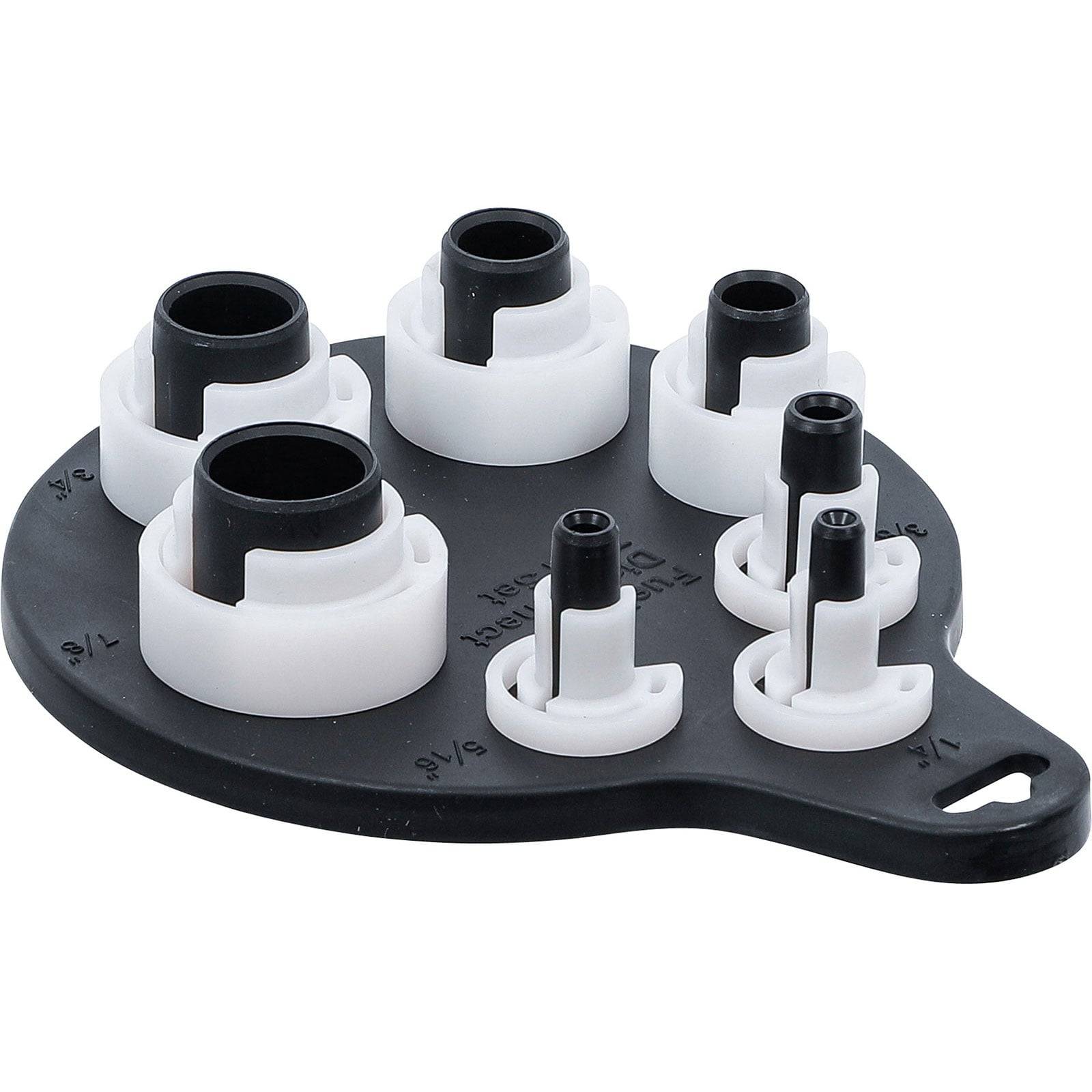 Eine Rohrgrößenschablone mit verschiedenen kreisförmigen Ausschnitten, die jeweils mit einer anderen Bruchgröße beschriftet sind, zur Messung von Rohrdurchmessern.