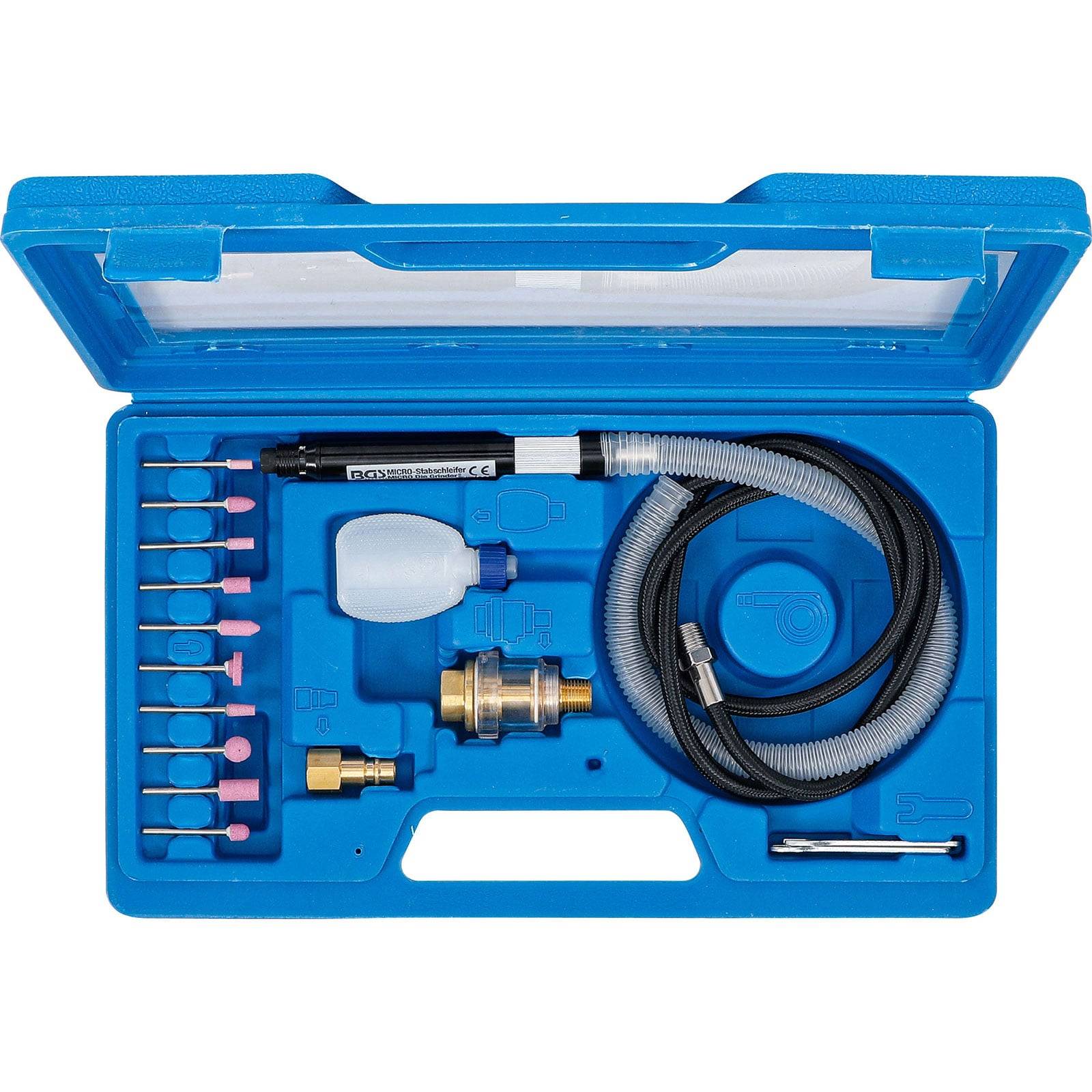 Eine blaue Plastikbox, die einen Vakuumkühlmittel-Nachfüllsatz enthält, einschließlich Schläuchen, Anschlüssen, einem Manometer und Aufbewahrungsplätzen für Zubehör.