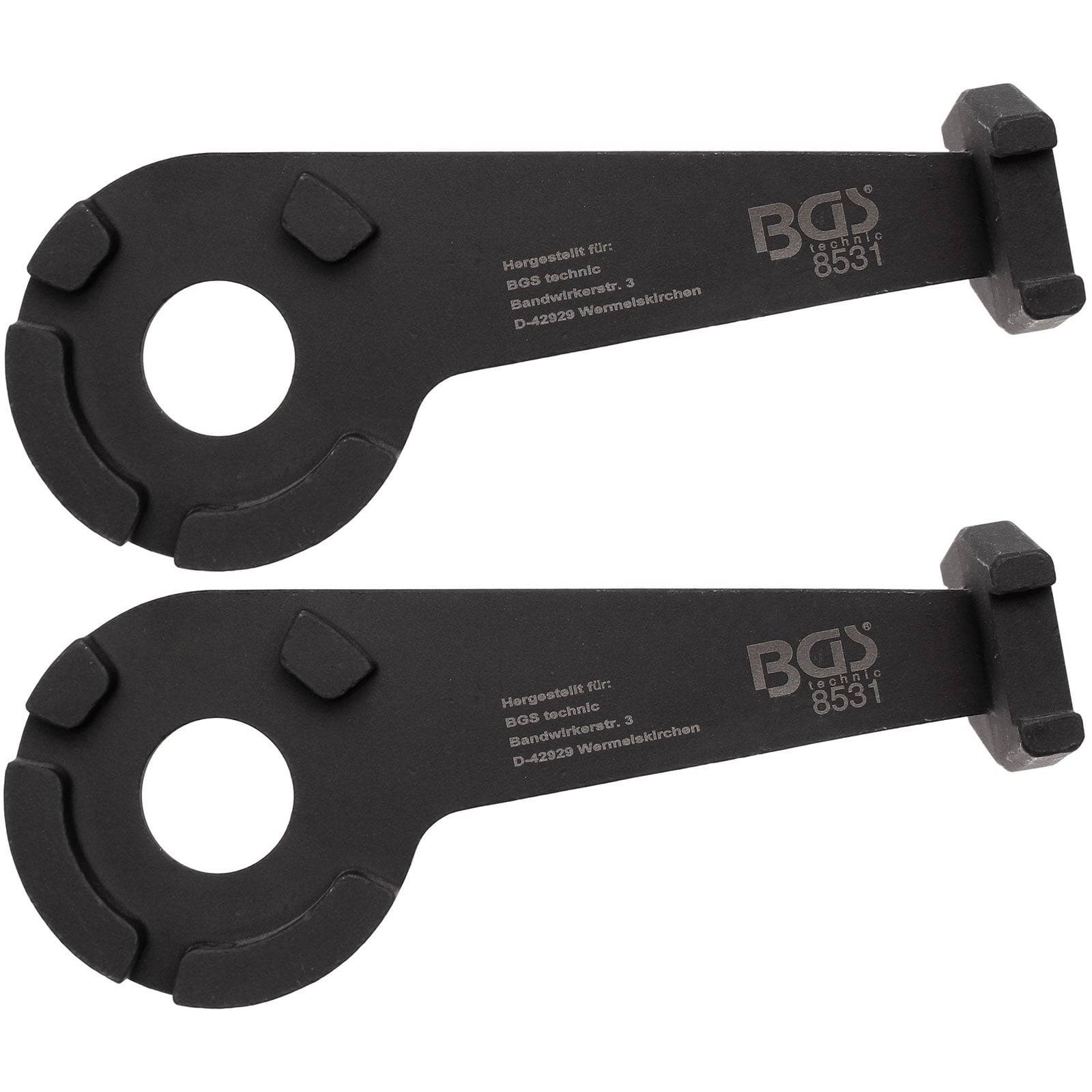 Zwei schwarze Schraubenschlüssel-Werkzeuge mit offenen Kreisen und Winkelenden, gekennzeichnet mit 'BGS 8531' für spezialisierte mechanische Einstellungen.