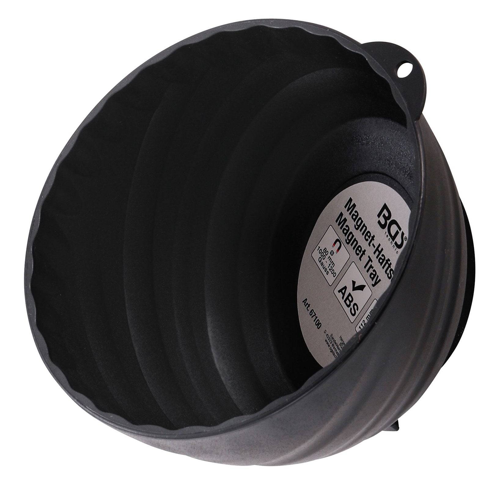 Ein schwarzes magnetisches Teileablage mit einer gerillten, flexiblen Konstruktion, auf dem ein Etikett mit Marken- und Produktnamen sichtbar ist.