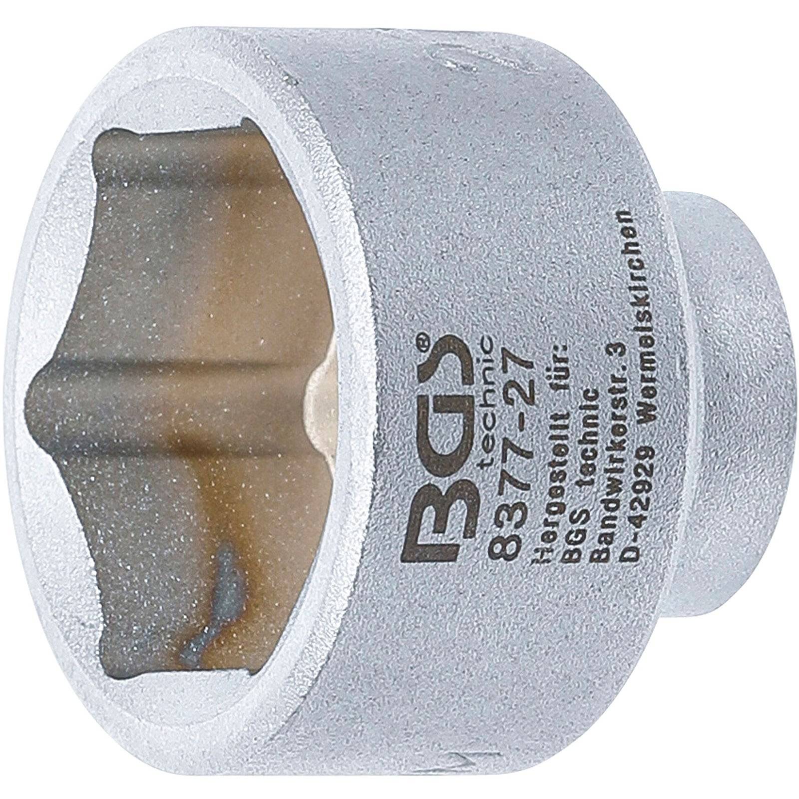 Steckschlüssel-Adapter der Marke 'BGS technic', Modellnummer 8377-27, zeigt ein metallisches Werkzeug mit einer sechseckigen Öffnung zur Befestigung.