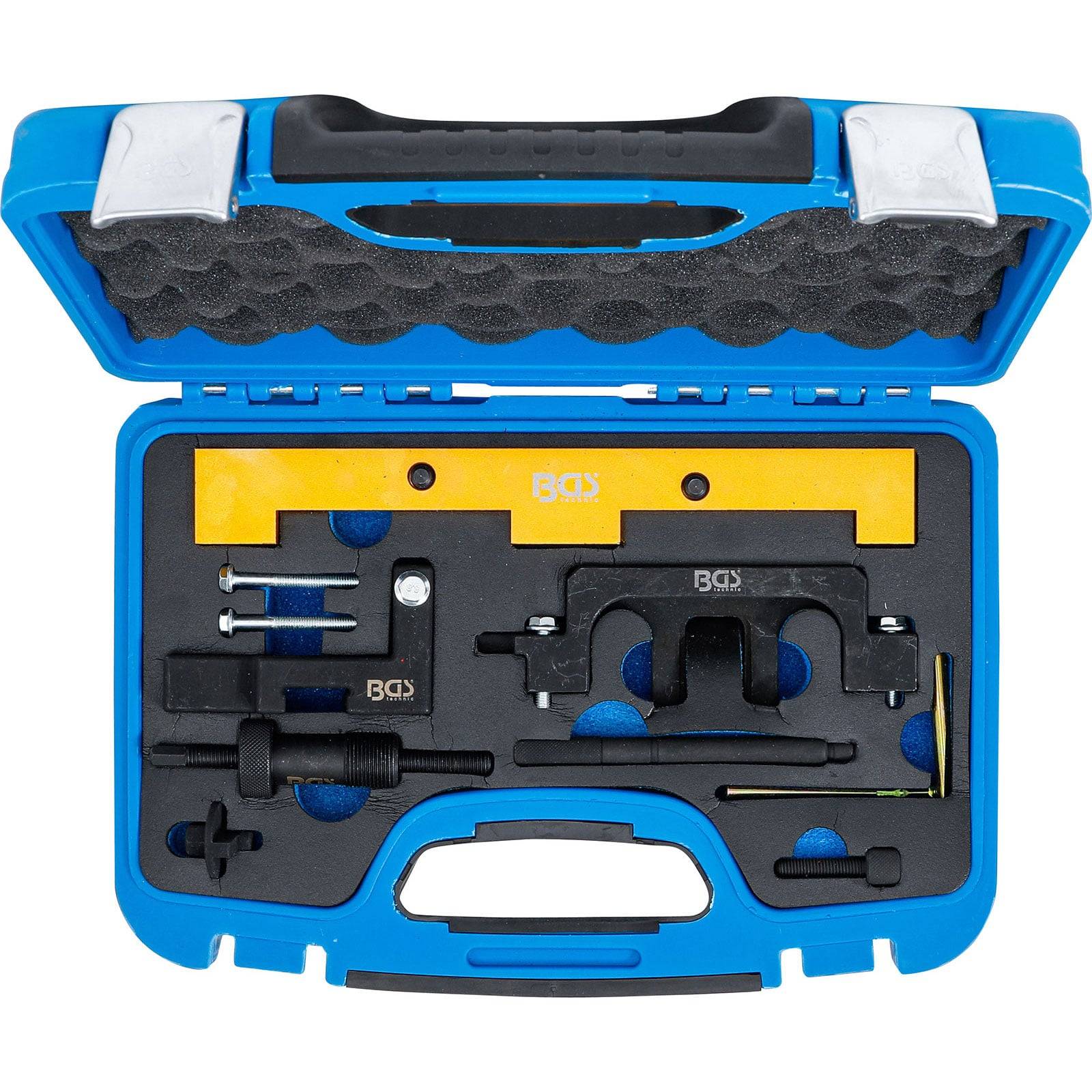 Ein blauer Werkzeugkoffer, der verschiedene Automotive-Steuerungswerkzeuge enthält, die in kundenspezifische Schaumstoffausschnitte zur Organisation und zum Schutz eingelegt sind.