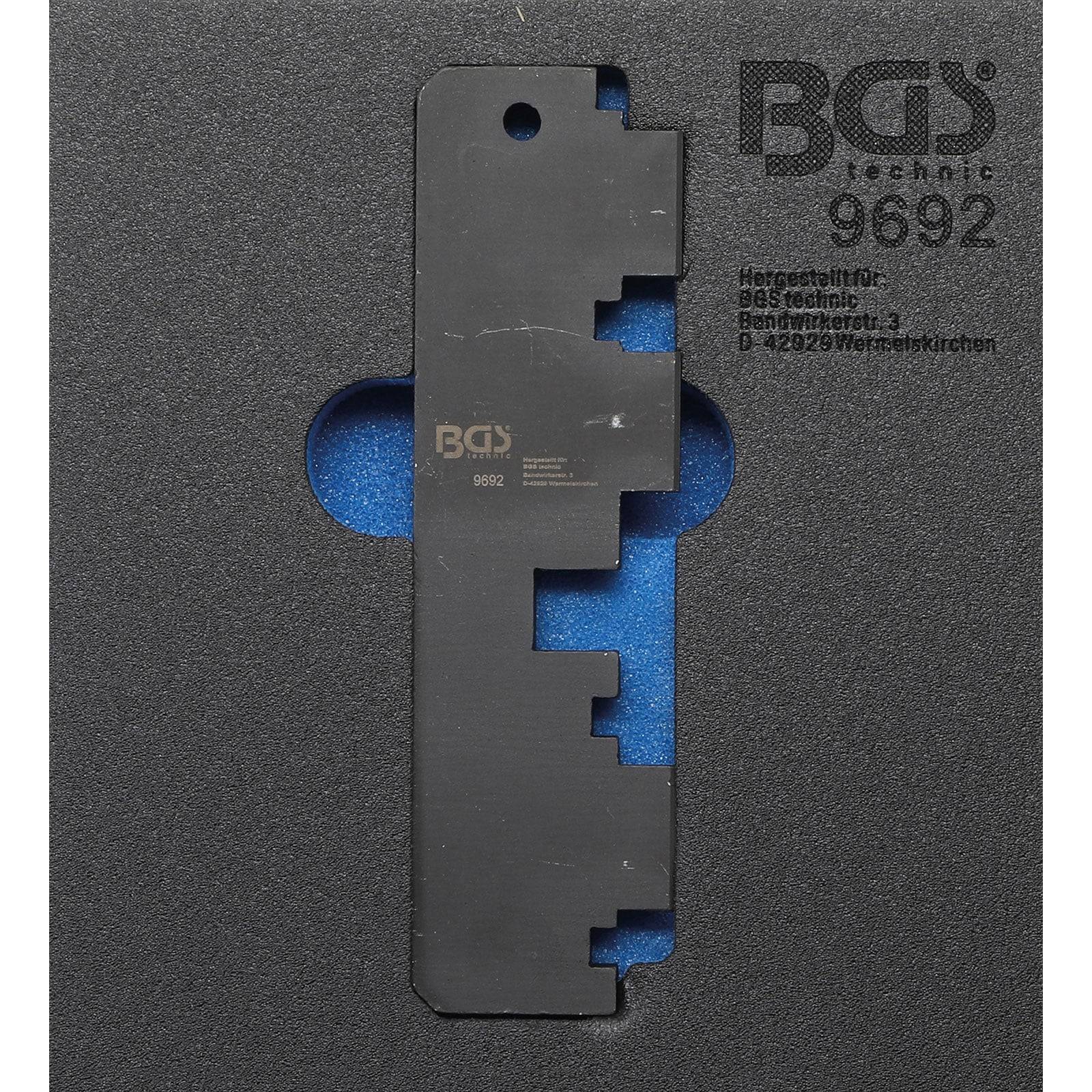 Ein schwarzer BGS Technic Werkzeug mit gezackten Kanten, Modellnummer 9692, in Schaumstoffverpackung eingesetzt.