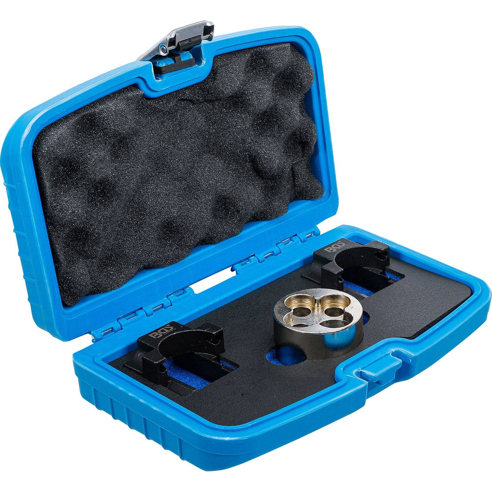 „Blauer Kunststoffkoffer mit Schaumstoffinnenseite, der Metallwerkzeugteile enthält, darunter ein kreisförmiges Bauteil mit Löchern und zwei schwarze Spannvorrichtungen, beschriftet mit B29 und B30.