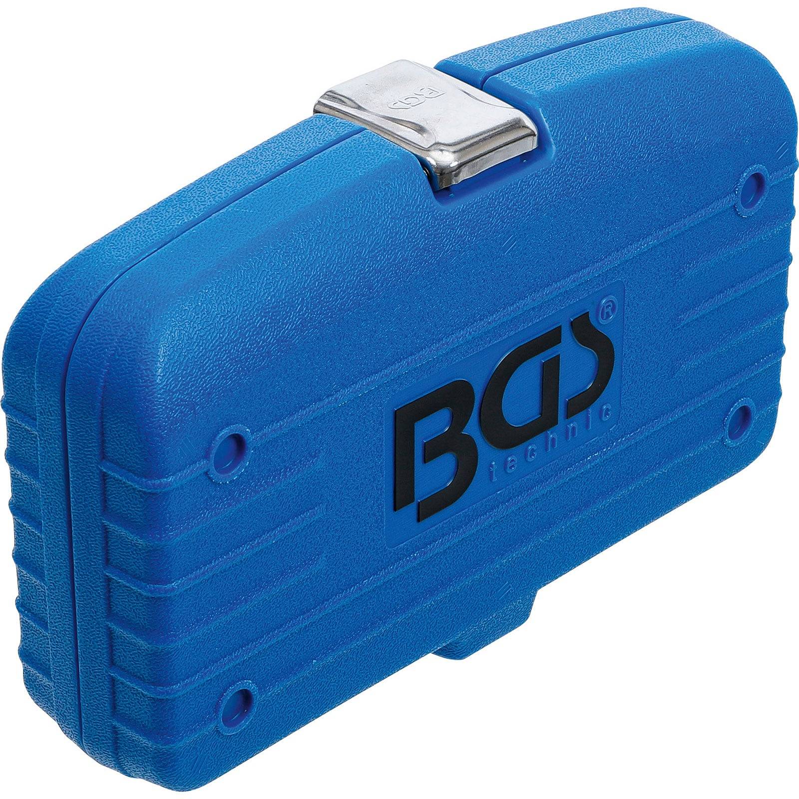 Ein blauer Werkzeugkoffer mit einem metallischen Verschluss, beschriftet mit 'BGS technic'.