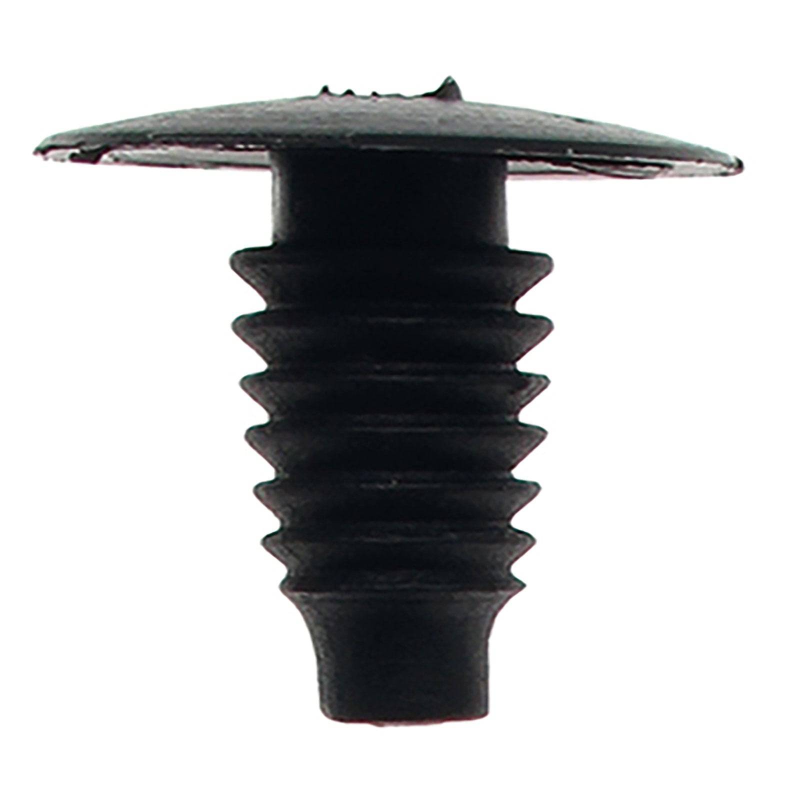 Ein schwarzer Kunststoff-Autoklemmbolzen mit flachem Kopf und gerilltem Schaft, der zum Befestigen von Komponenten in Fahrzeugen verwendet wird.