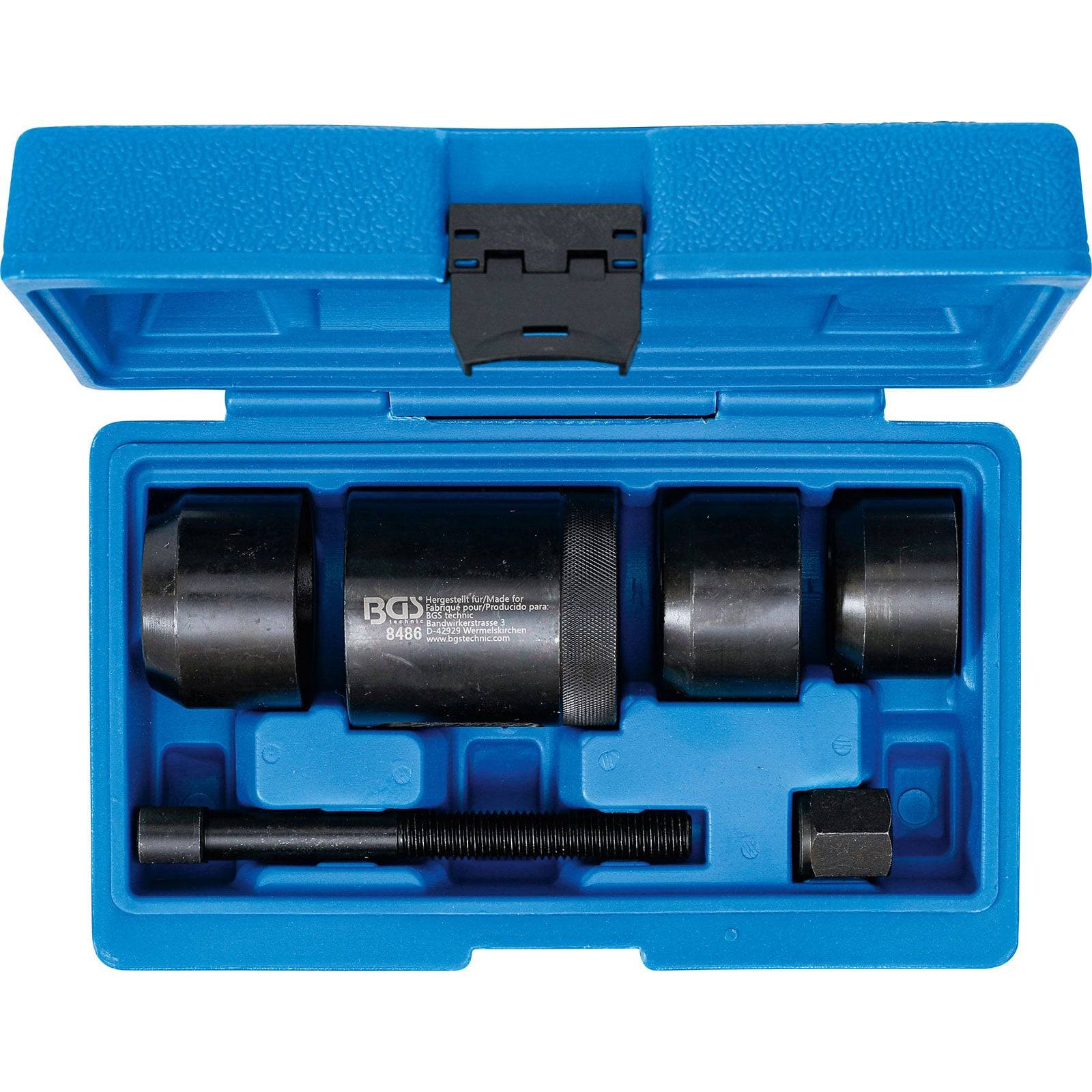 Blauer Kunststoffkoffer geöffnet, um einen Riemenscheiben-Abzieher und Installationssatz mit verschiedenen Metallkomponenten für mechanische Anwendungen zu zeigen, die ordentlich im Inneren angeordnet sind.
