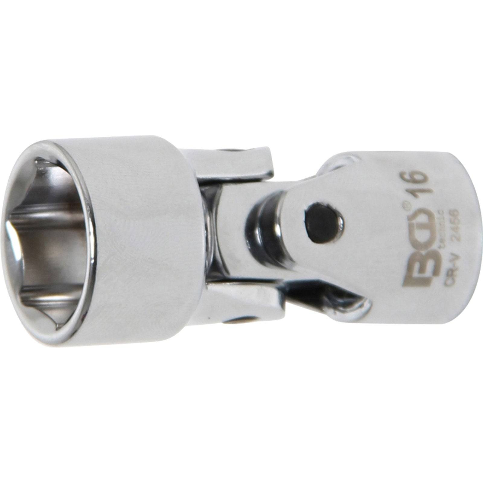 Ein silberner universeller Gelenk-Steckschlüssel-Adapter für Werkzeuge, mit der Bezeichnung 'BGS 16', der entwickelt wurde, um Steckschlüssel in verschiedenen Winkeln zu verbinden und damit die Flexibilität zu erhöhen.
