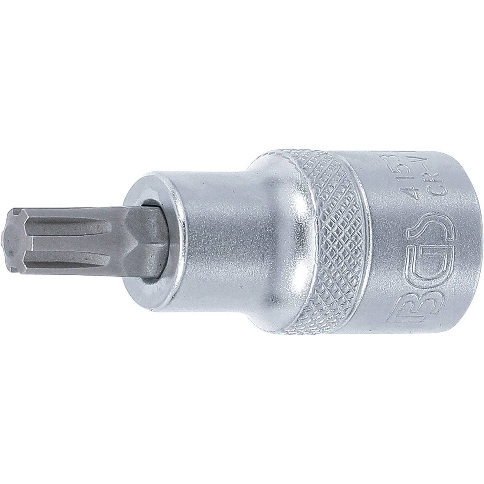Eine silberne Torx-Biteinsatz mit gerippter Schaftgestaltung für besseren Halt, geprägt mit 'BGS' und Größenangaben, zum Anziehen von Schrauben verwendet.