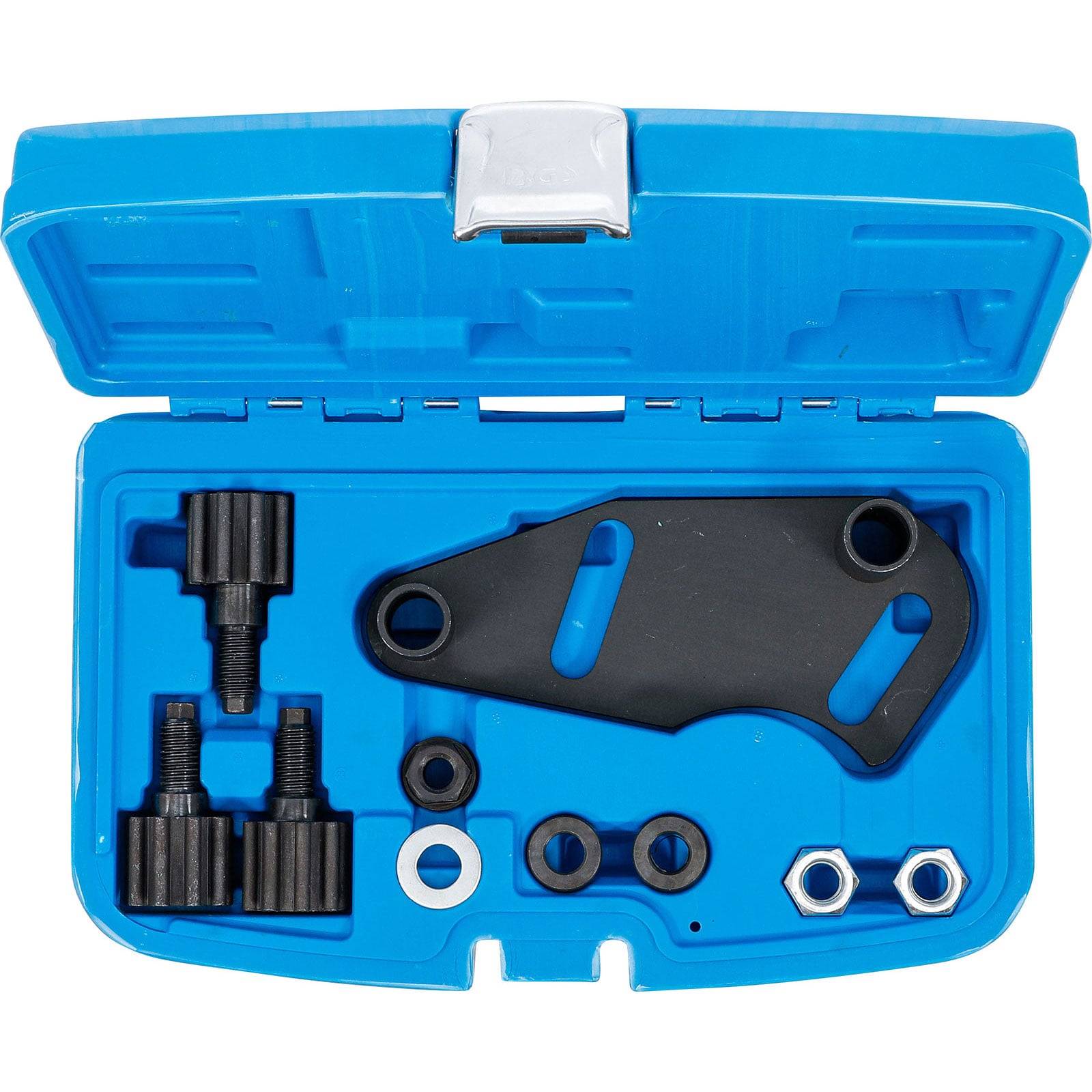 Eine blaue Kunststoffbox mit Werkzeugen zur Motorsteuerungsjustierung, einschließlich eines schwarzen Haltebrackens, Schrauben und Unterlegscheiben, die zur Ausrichtung verwendet werden.